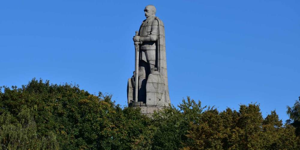 Die 10 Grössten Statuen aus Deutschland